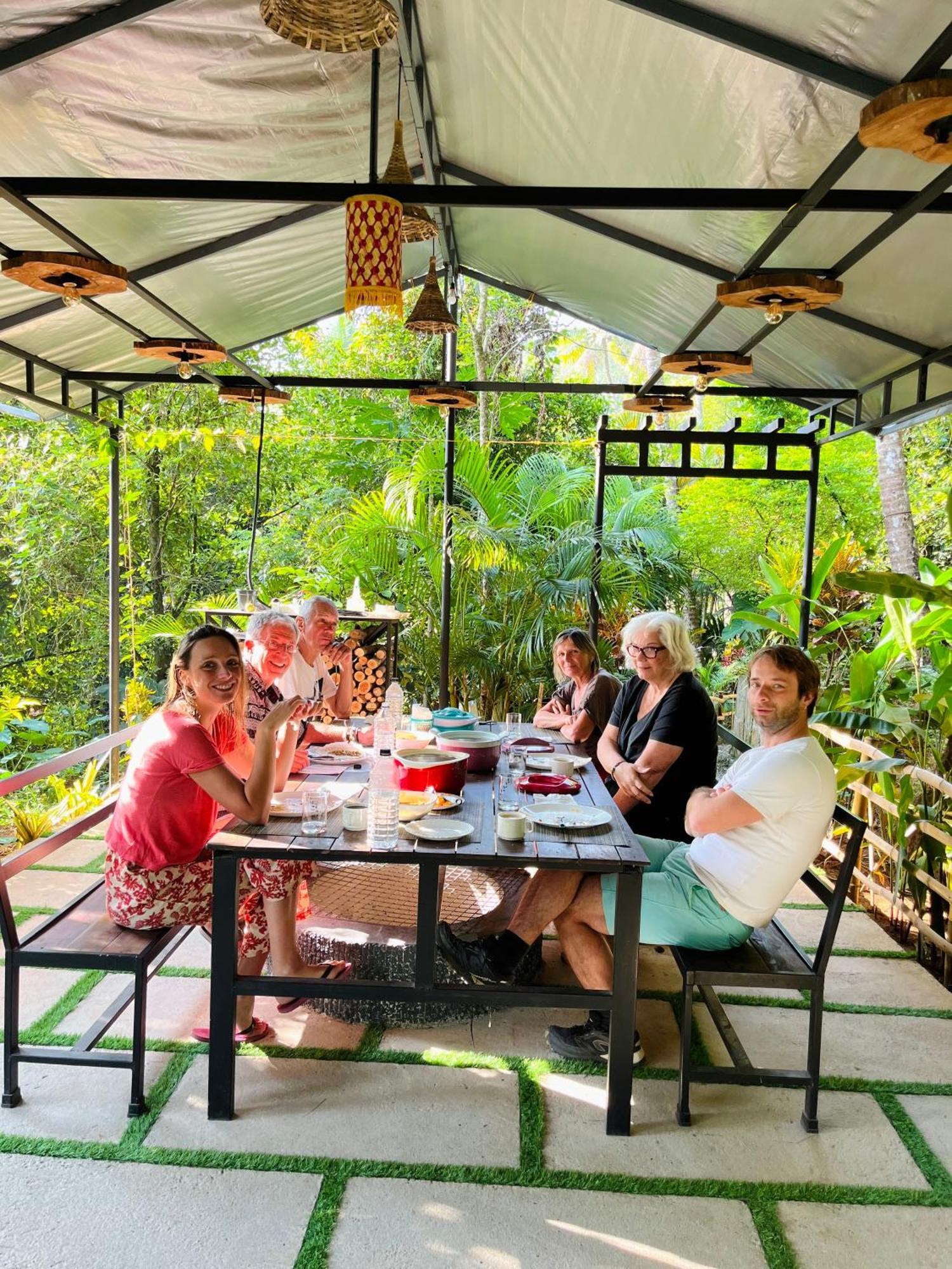 Fab Valley Homestay Munnar Exterior photo
